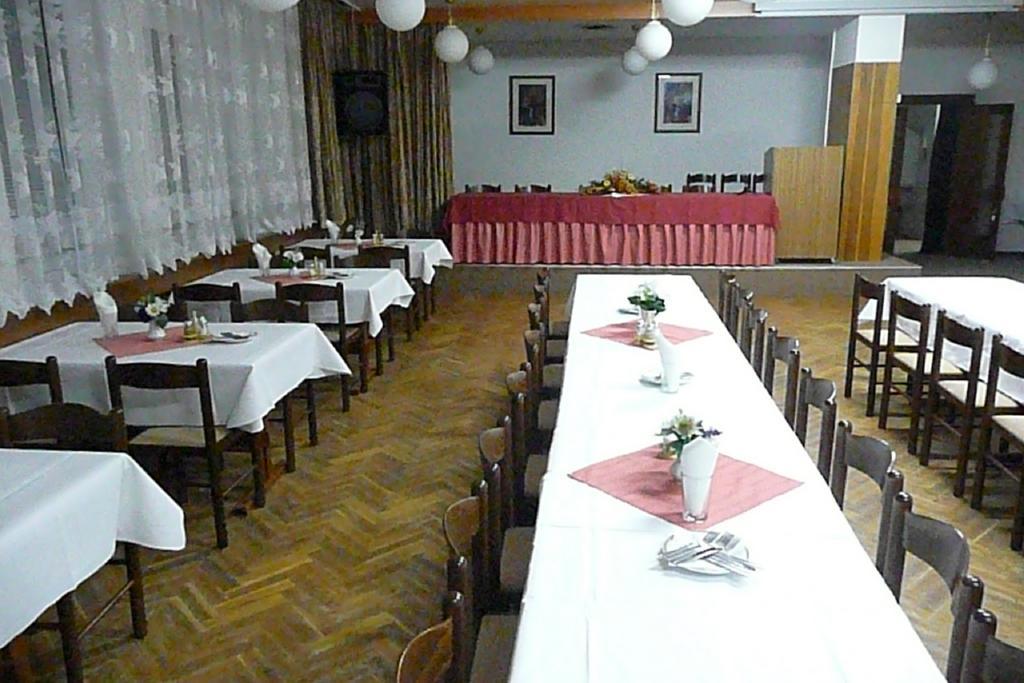 Hotel Slunce Havlíčkův Brod Exteriér fotografie