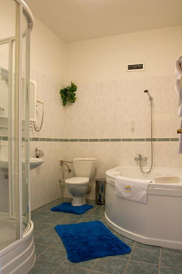 Hotel Slunce Havlíčkův Brod Exteriér fotografie